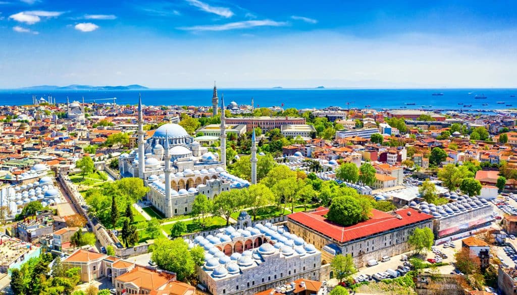 İstanbulda 4 gecə, 5 günlük yay turu: Endirimli qiymətlərlə!