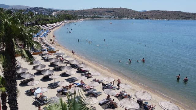 Aprel ayında otellərdə doluluq nisbətləri 2025-ci ili keçib