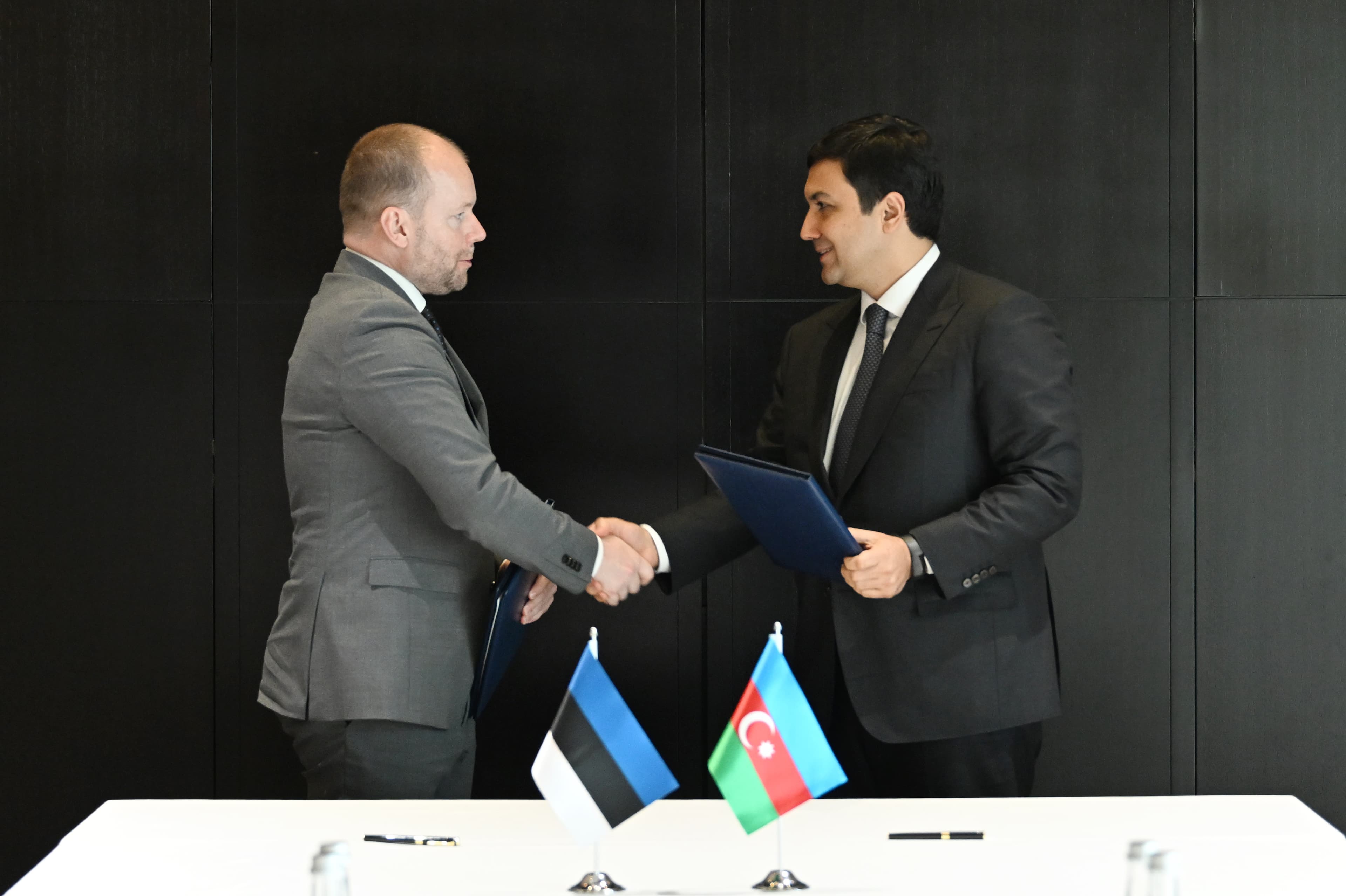 Azərbaycan və Estoniya vergi sahəsində əməkdaşlıq protokolu imzalayıb