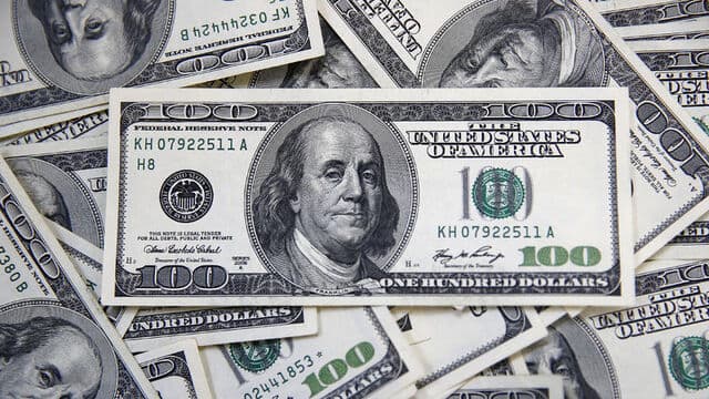 ABŞ-ın cari hesab kəsiri birinci rübdə 44,3% artıb