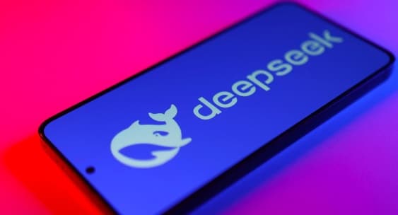 Alman tənzimləyicisi Apple və Google-dan DeepSeek-in bloklanmasına baxmağı xahiş edir