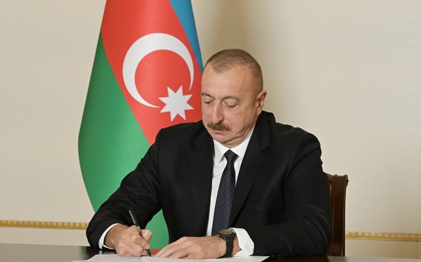 Prezidentdən Cinayət və İnzibati Məcəllələrlə bağlı yeni fərman
