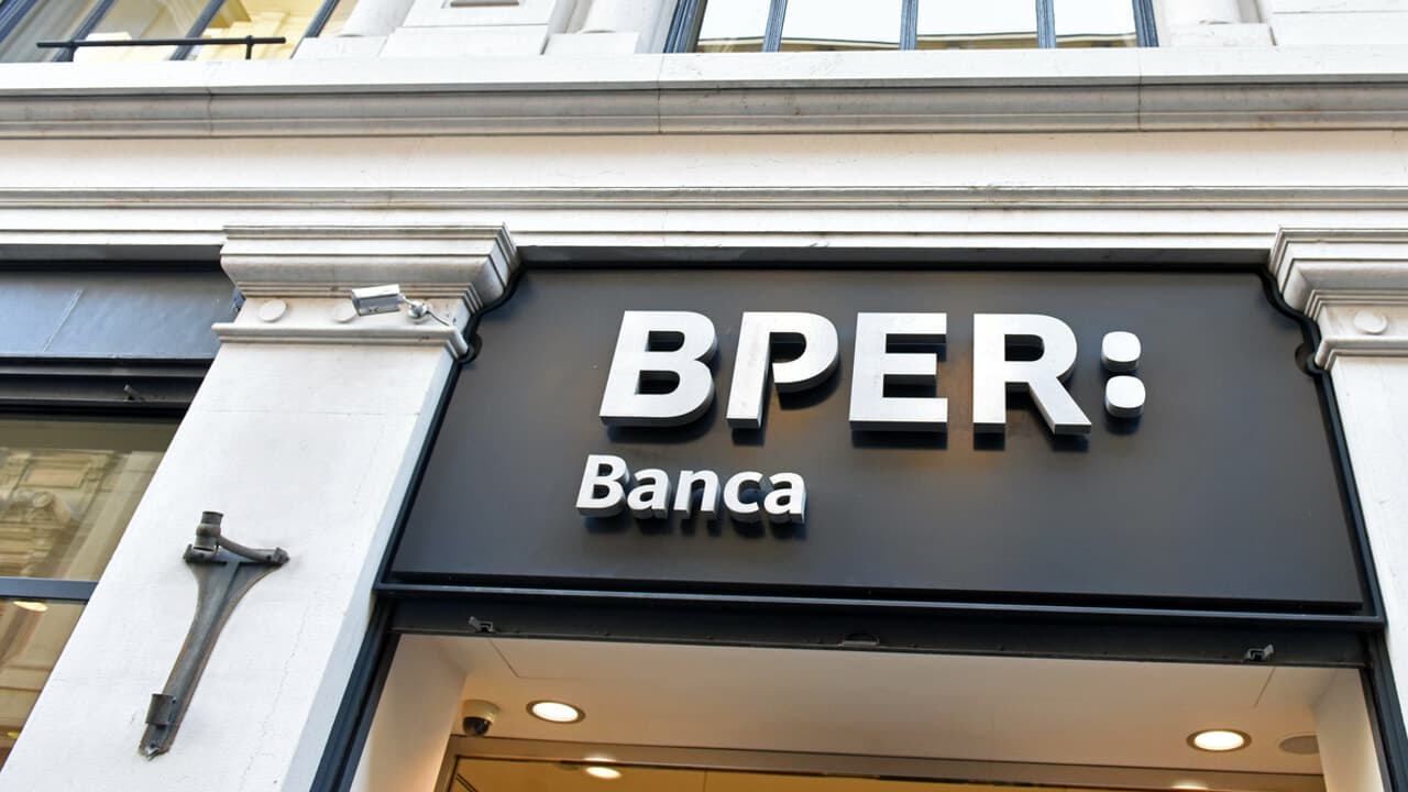 Banca Popolare səhmlərinin qiyməti 10,53 avroya yüksəldi