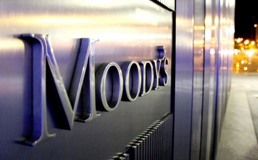 "Moody’s" güclü ehtiyatlar və manatın sabitliyi fonunda Azərbaycanın reytinq tavanlarını yüksəldib
