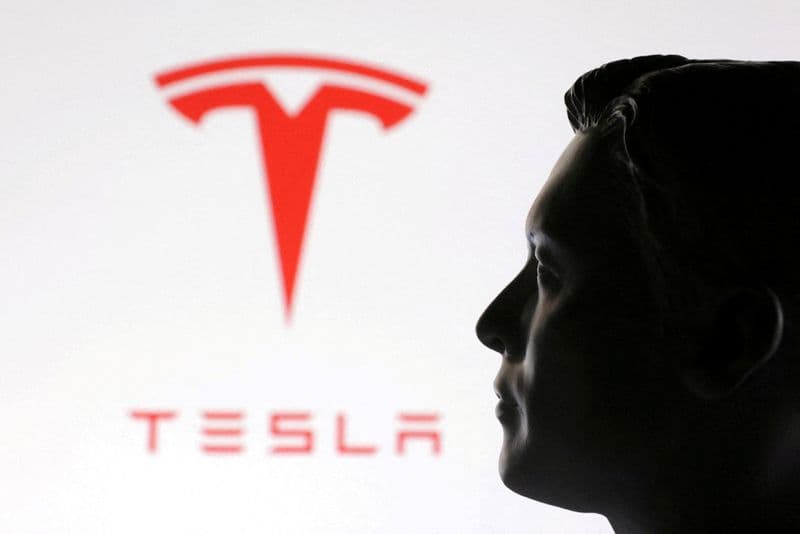 Tesla səhmləri 7% düşdü