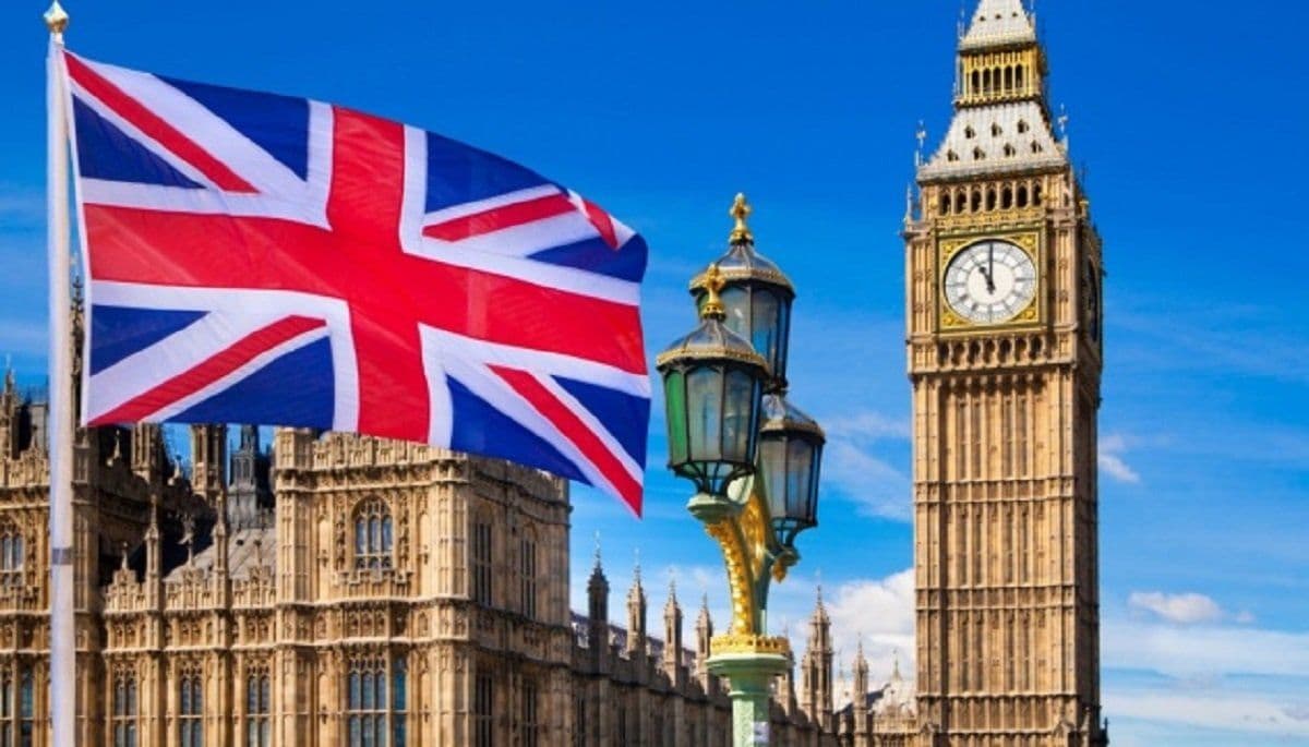 Böyük Britaniyada dövlət borcu ÜDM-in 100%-inə çatır