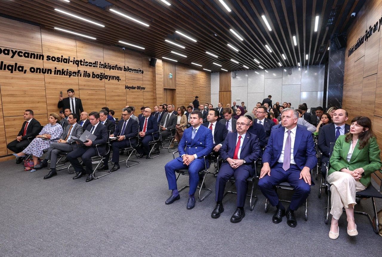 “KOB-ların yaşıl keçidi üçün Bakı İqlim Koalisiyası üzrə Birgə Bəyannamə”yə dair təqdimat keçirilib