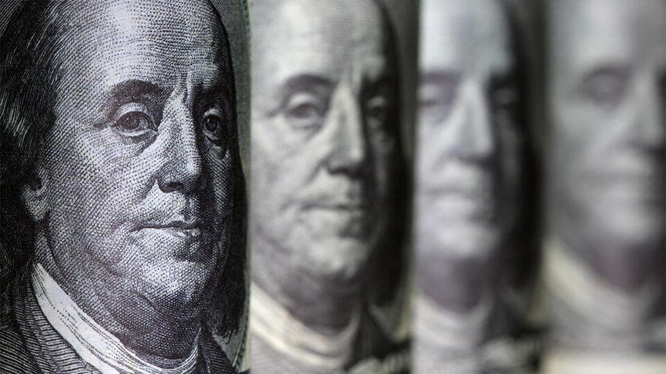 Dolların hakimiyyəti sarsılır? - TƏHLİL