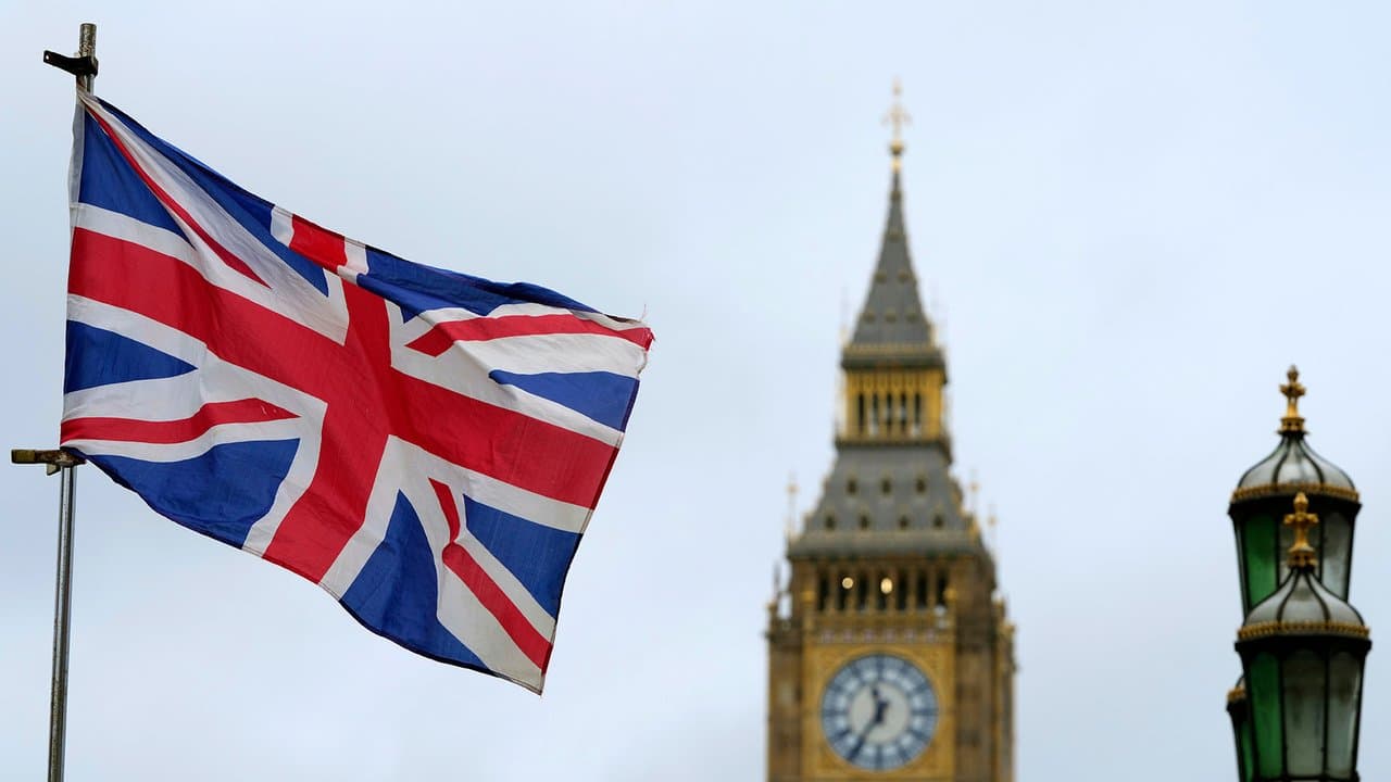 Böyük Britaniyada avtomobil istehsalı birinci yarımildə 7,3% azalıb