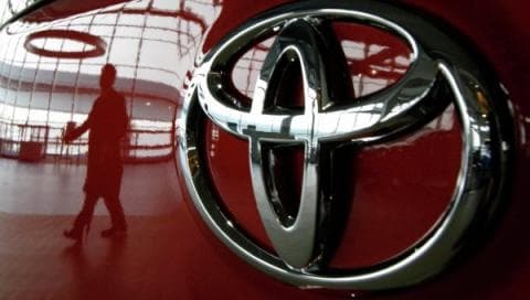 Toyota ilin birinci yarısında avtomobil satışlarını rekord səviyyəyə çatdıraraq 5,16 milyon ədəd təşkil edib