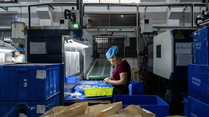Çinin istehsal PMI gözlənilmədən iyul ayında düşür