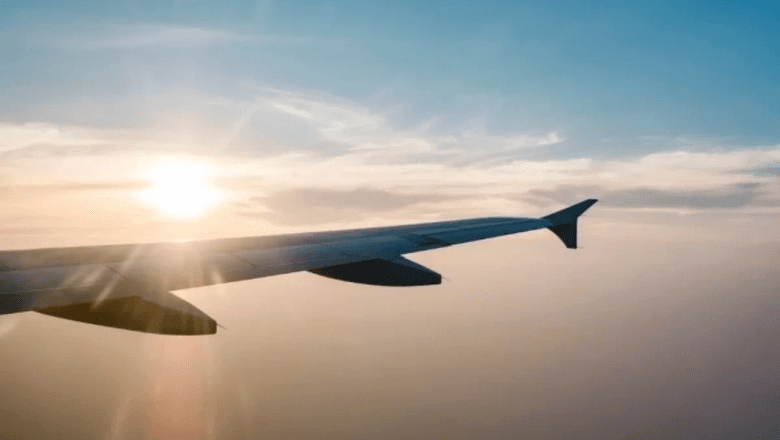 Lufthansa rüblük xalis mənfəəti proqnozlardan aşağı iki dəfə artırır