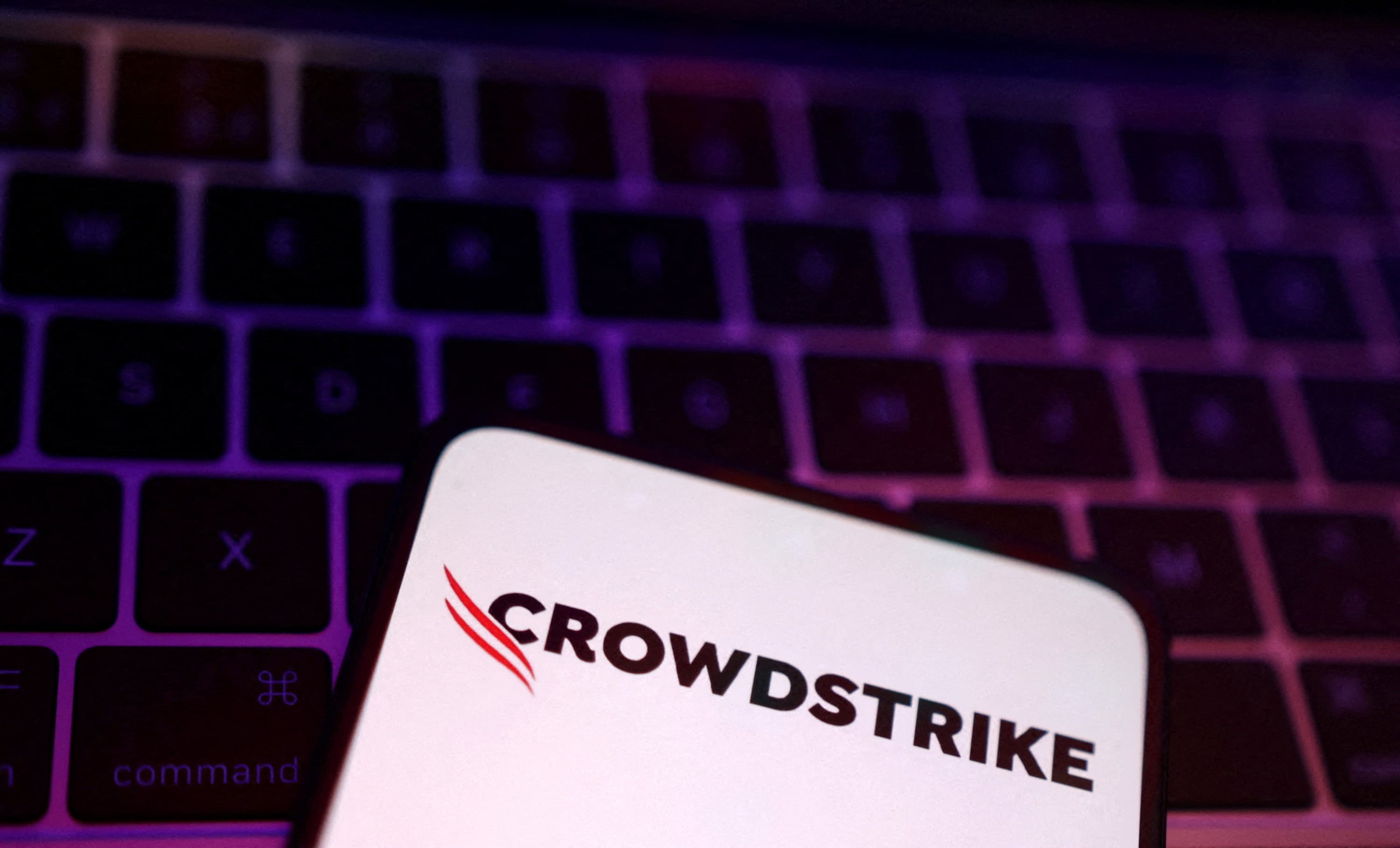 Əlifba 2-ci rübdə CrowdStrike səhmlərini tamamilə tərk edir