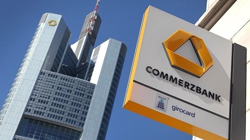 Commerzbank-ın rüblük xalis mənfəəti 14,1% azalıb