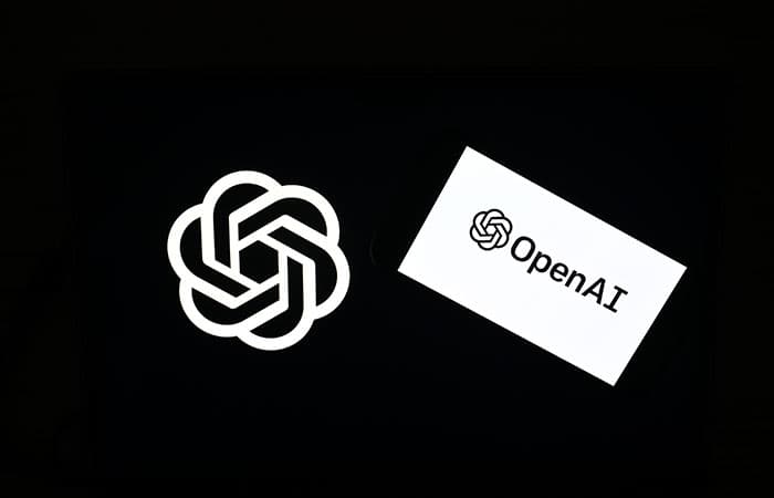 OpenAI, bütün şirkətin səhm satışını 500 milyard dollar dəyərində qiymətləndirdiyini müzakirə edir