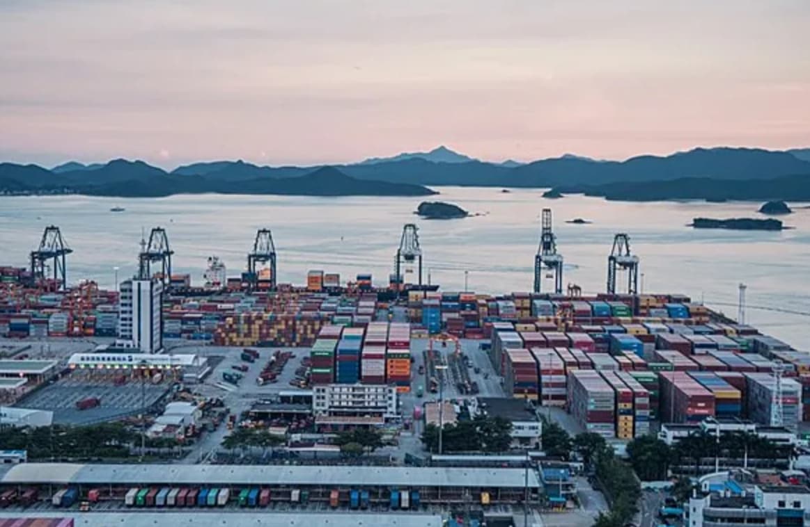 İyulda Çinin ixracatı 7,2% artıb