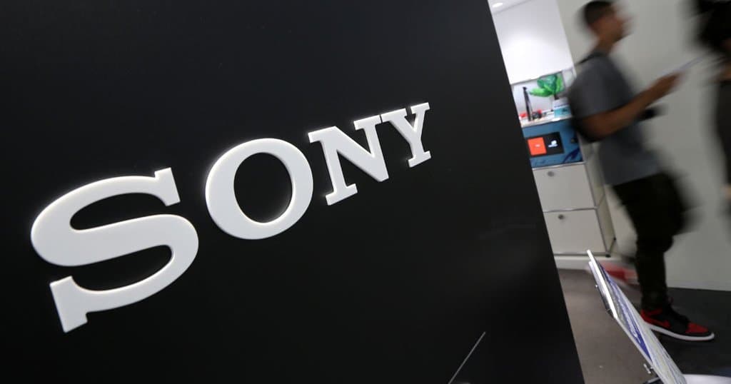 Sony rüblük gəlir və xalis mənfəət artımından sonra proqnozunu artırır