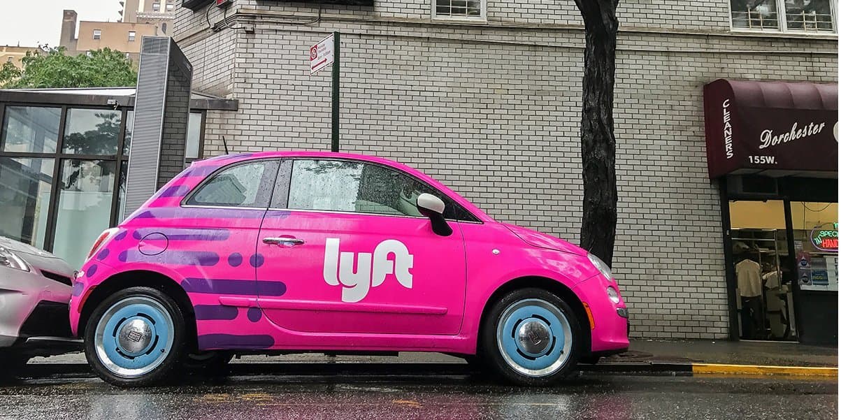 Taksi xidməti Lyft rüblük xalis mənfəətini 8 dəfə artırıb
