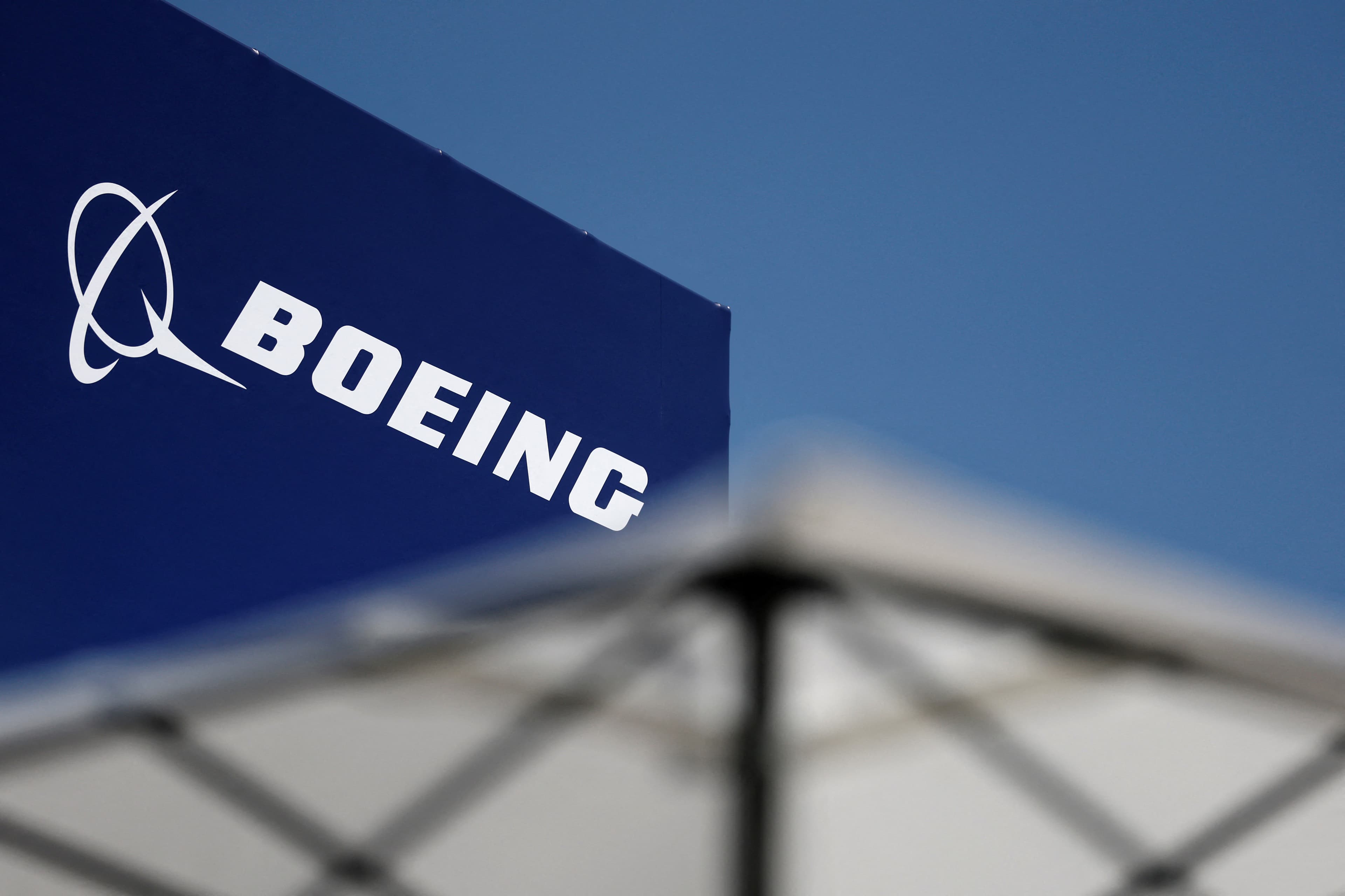 Böyük Britaniyanın tənzimləyici orqanı Boeing-in Spirit AeroSystems-i almaq müqaviləsini ləğv edir