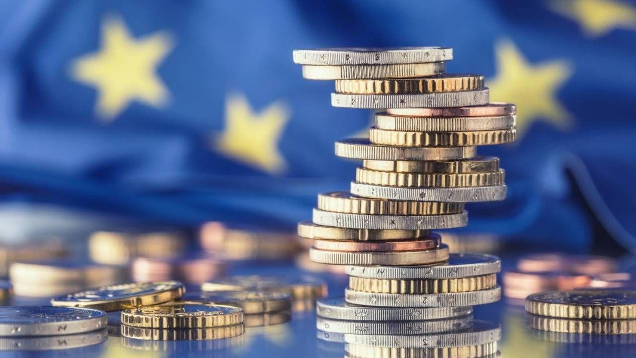 Avrozona və Aİ-nin büdcə kəsiri birinci rübdə ÜDM-in 2,9%-nə düşüb