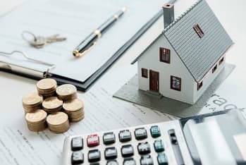 Home Depot ikinci maliyyə rübündə gəlirini 4,9% artırdı, xalis gəliri isə azaldı – 2025 maliyyə nəticələri