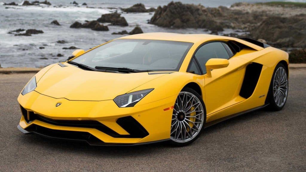 Lamborghini alıcıları ABŞ idxal tarifləri səbəbindən avtomobil alışını təxirə salır – CEO Winkelmann