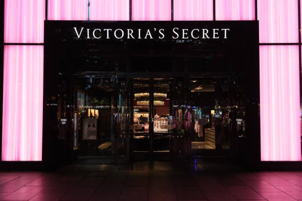 Victoria's Secret 2025-ci ilin ikinci rübündə gəlirini artırdı, xalis mənfəət yarıya düşdü
