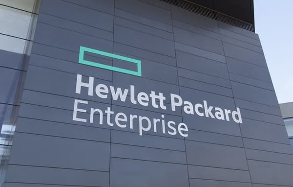 Hewlett Packard Enterprise 2025 Q3-də Mənfəət Azaldı, Amma Gəlir Artdı