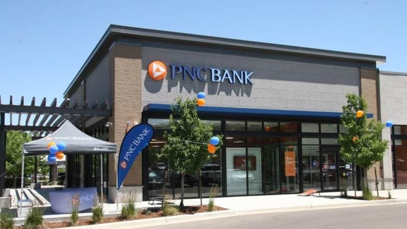 PNC, FirstBank-ı 4,1 Milyard Dollara Satın Alır – ABŞ Bank Sektorunda İrimiqyaslı Saziş