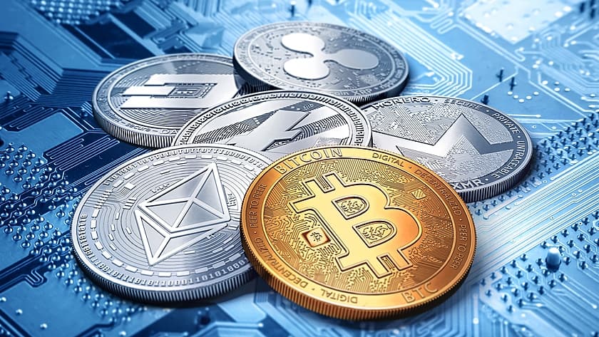 Kripto bazarı: Bitcoin və Ethereum bazarda sabit ticarət olunub