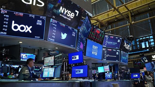 Qlobal bazarlarda indekslər qarışıq tendensiya göstərir