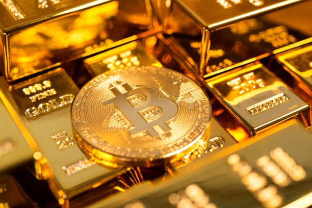 ABŞ bazarında qızıl yüksəlir, Bitcoin və Ethereum artımı ehtiyatla davam etdirir
