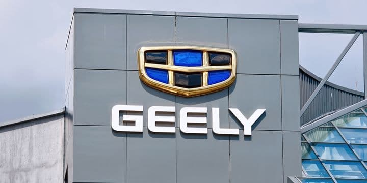Çinli “Geely” Avtomobilləri Rusiyada “Volqa” Brendi Altında İstehsal Edilə bilər