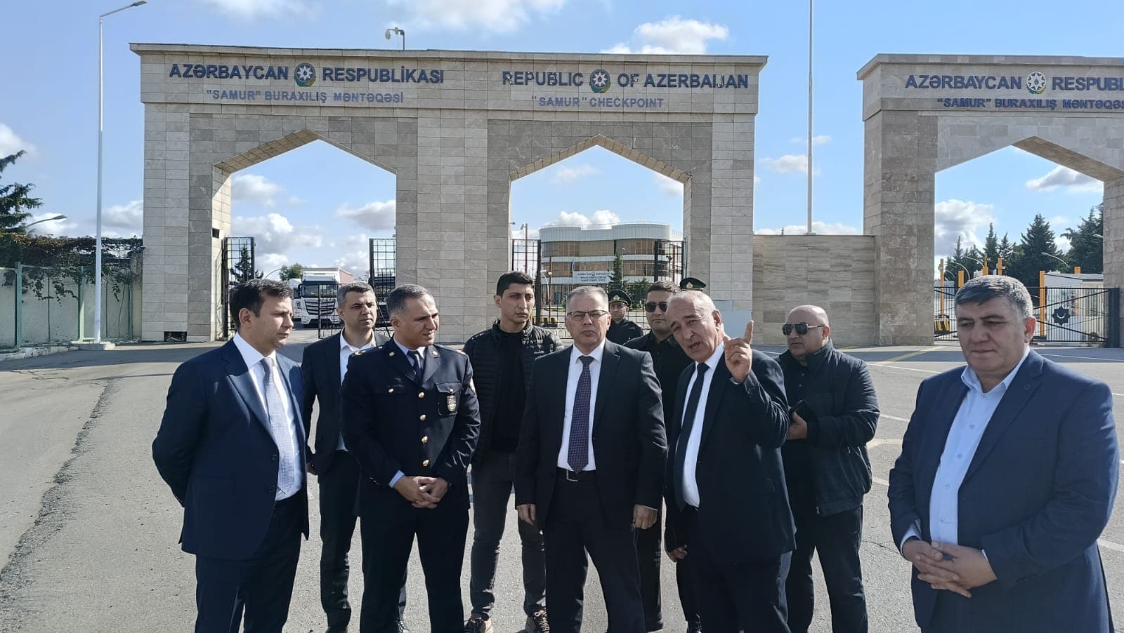 İİTKM regionlarda nəqliyyat-tranzit layihələrinə baxış keçirir.