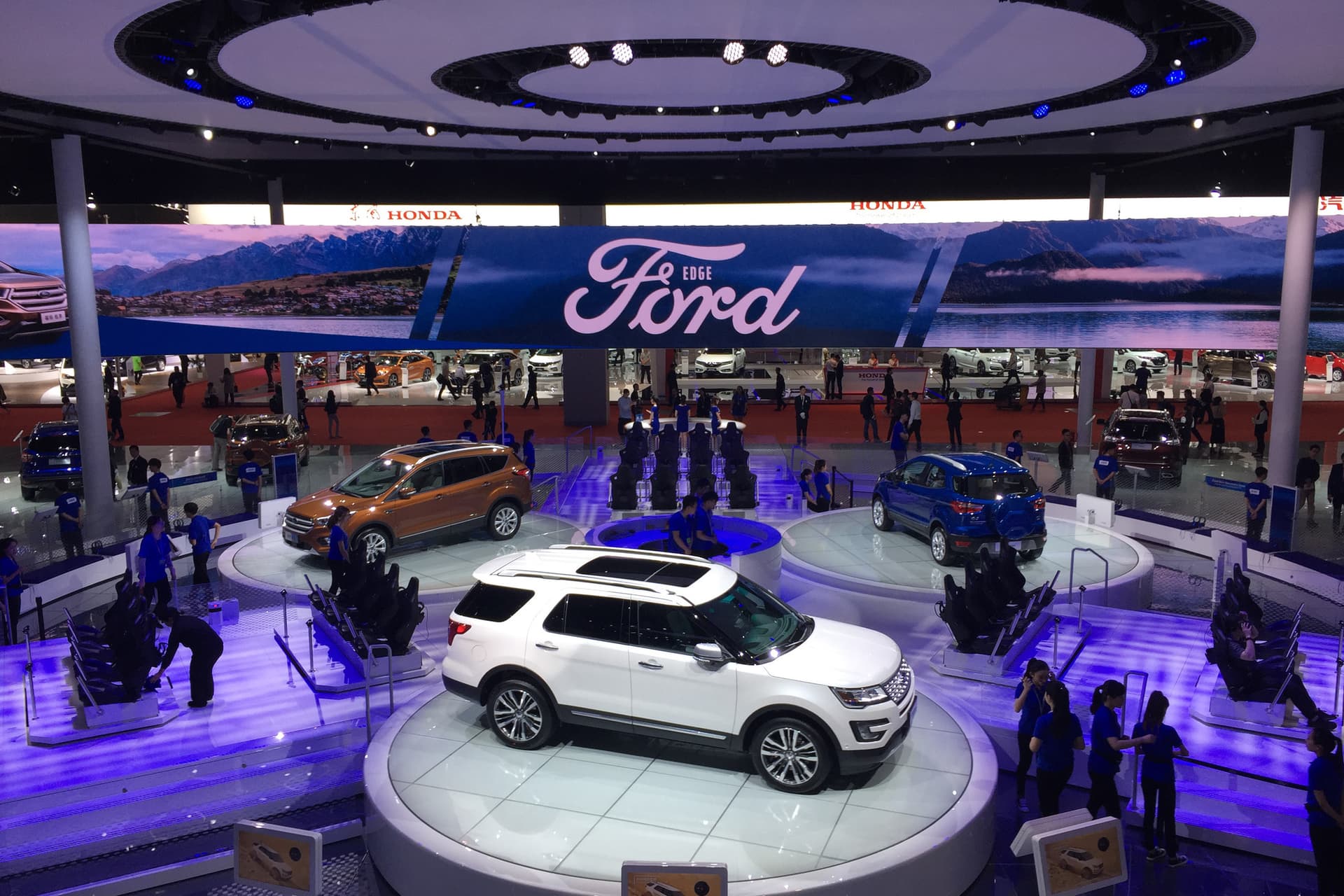 Ford, Novelis zavodundakı yanğın səbəbilə beş avtomobil modelinin istehsalını dayandırır