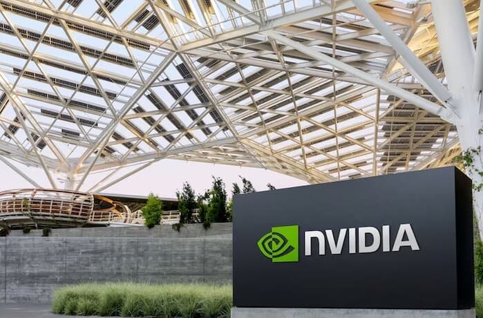 Nvidia və tərəfdaşları 3-4 il ərzində ABŞ-da 500 milyard dollar dəyərində süni intellekt texnologiyası buraxa bilər.