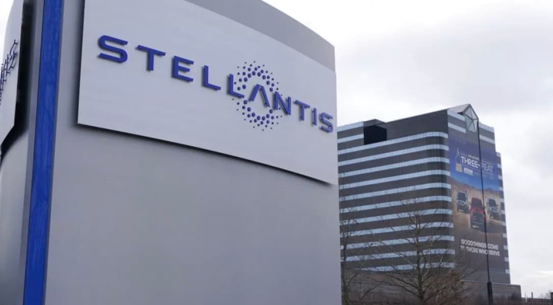 Stellantis üçüncü rübdə gəlir və daşınmaları 13% artırdı.