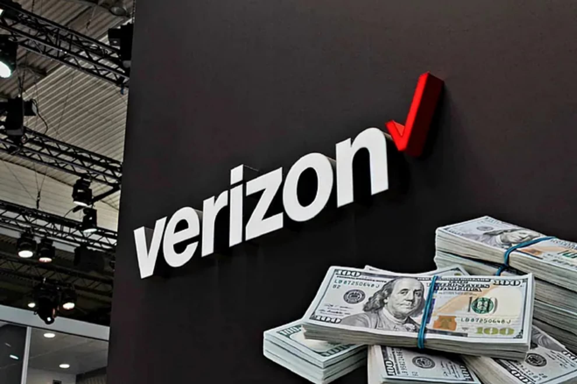 Verizon-un xalis mənfəəti 48% artıb