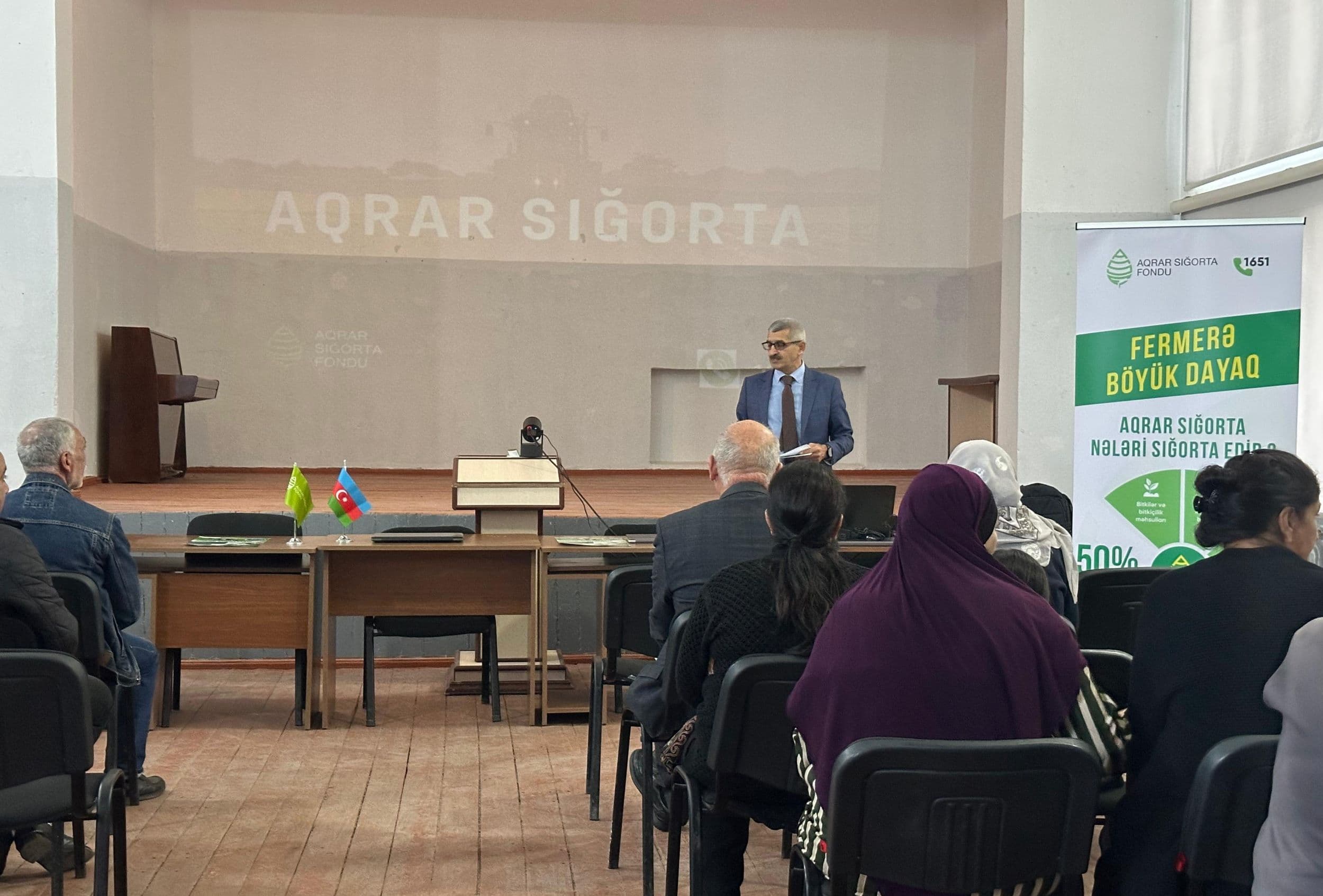Aqrar sığorta Qarabağda: Xocalı rayonunda fermerlərə aqrar sığorta təlimi keçirilib