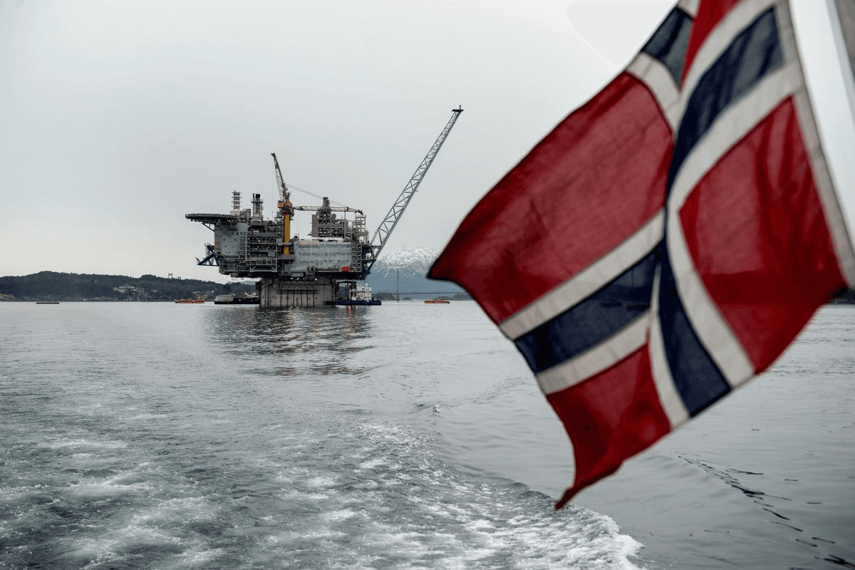 Norveçin suveren sərvət fondu üçüncü rübdə investisiyalardan 5,8% gəlir əldə edib.