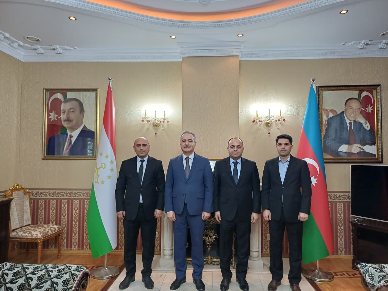 Ədliyyə nazirinin müavini Tacikistanda Hüququn Aliliyi üzrə Milli Forumda iştirak edib