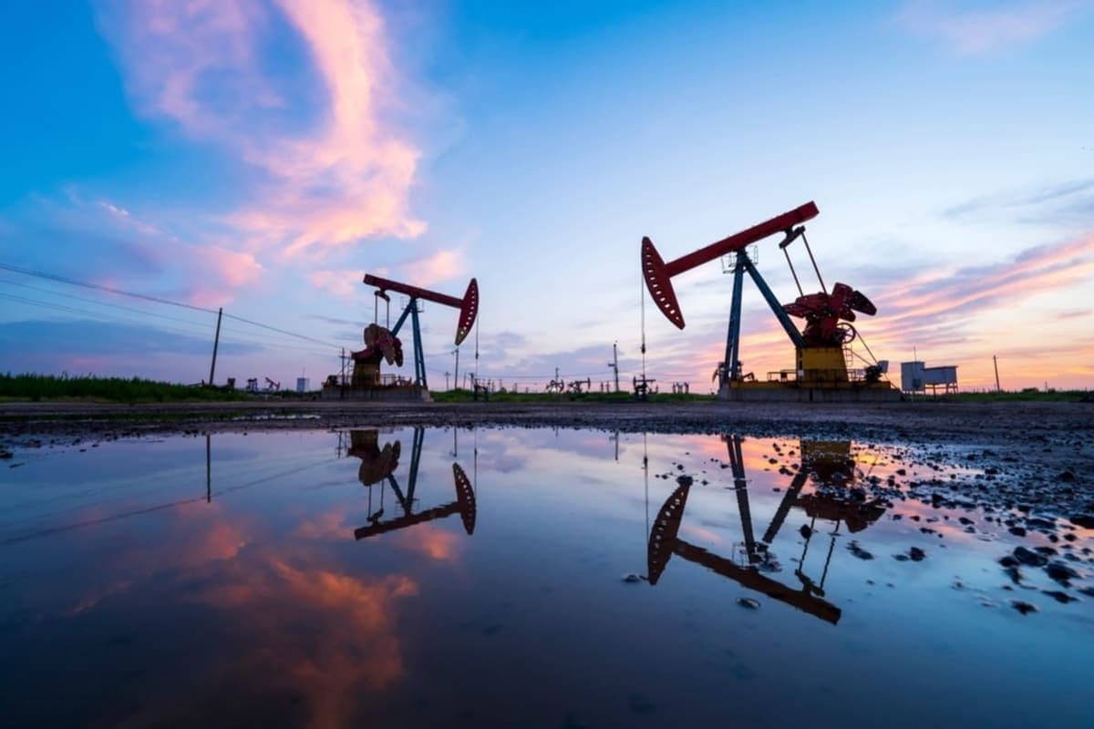“Brent” və “WTI” markalı neftin qiyməti ucuzlaşıb