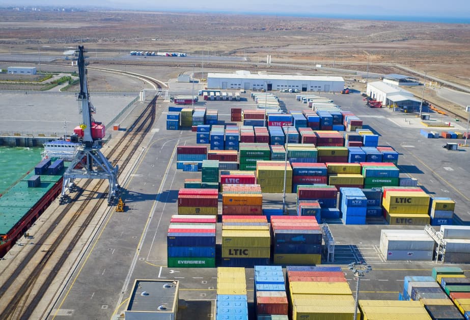 ADY Bakı Limanında bu ilin 10 ayında yük daşımaları artıb
