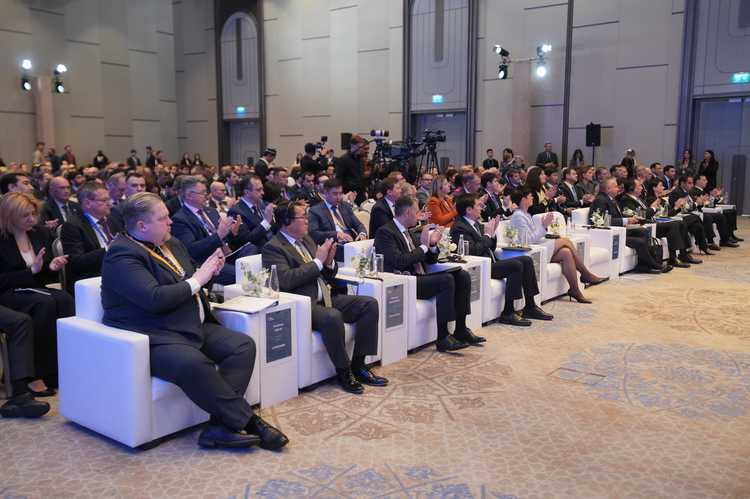 Nazir Rəşad Nəbiyev Mərkəzi Asiya, Cənubi Qafqaz və Qara Dəniz regionlarının nəqliyyat nazirlərinin görüşündə iştirak edib