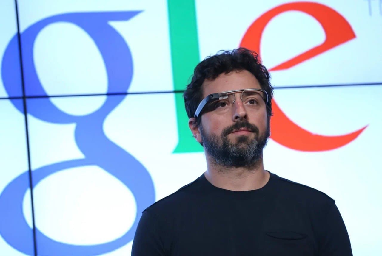 Sergey Brin-in xeyriyyə dəstəyi böyüyür