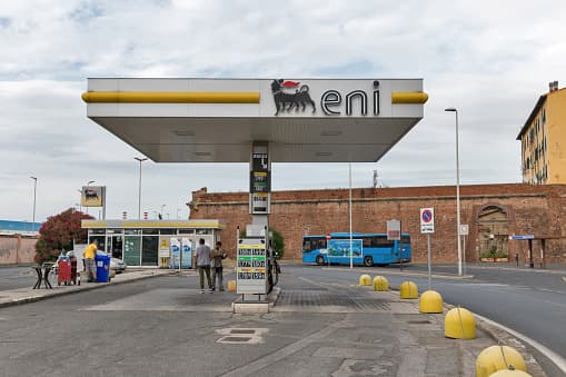 Eni İtaliyada işçilərə səhm paylayan ilk böyük şirkət oldu