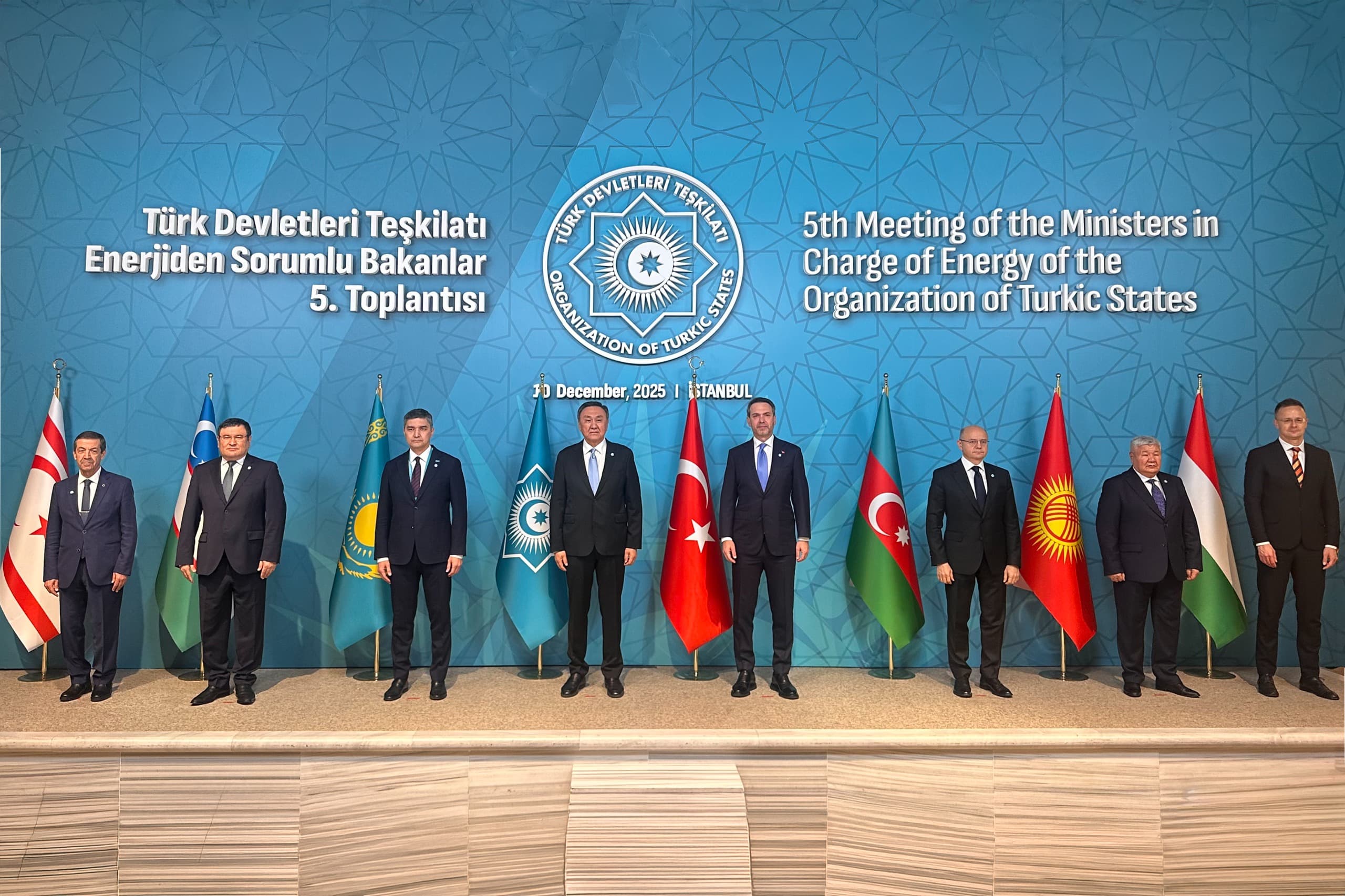 Azərbaycan Mərkəzi Asiya-Türkiyə enerji körpüsü ilə türk dövlətləri arasında enerji əməkdaşlığını gücləndirir