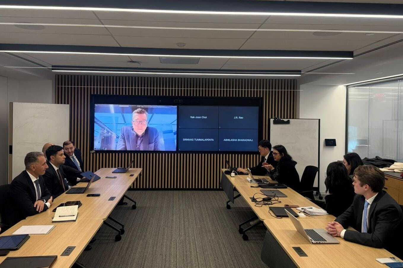 Azərbaycan və IBM rəqəmsal transformasiya və suveren bulud layihələrini müzakirə etdi
