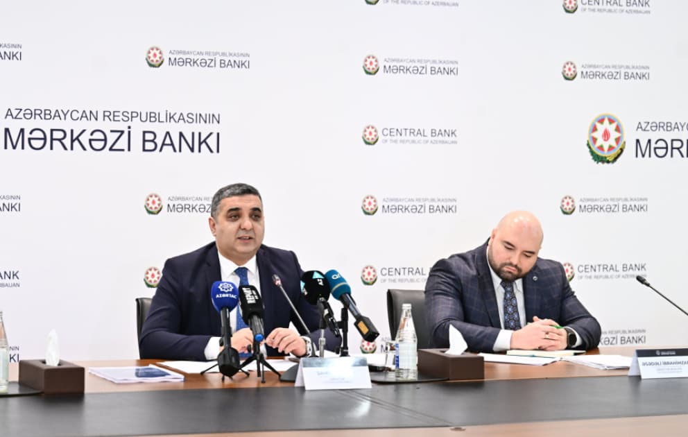 Azərbaycanınstrateji valyuta ehtiyatları 14,7% artıb - Samir Nəsirov