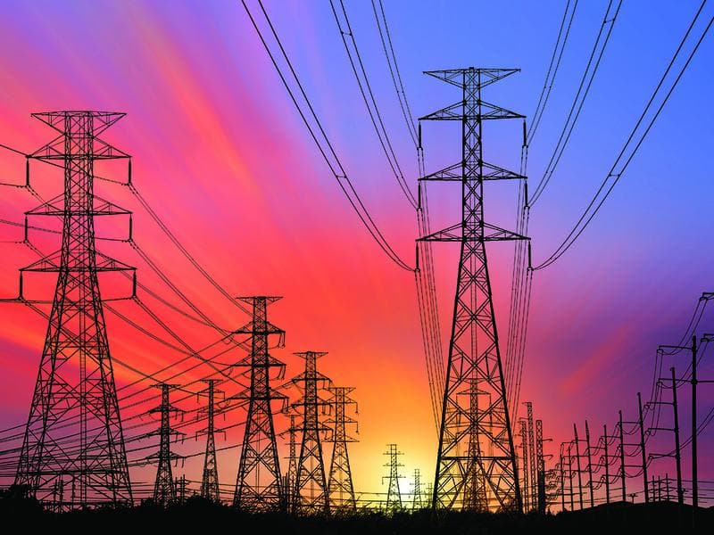 Azərbaycanda elektrik enerjisi istehsalı artıb